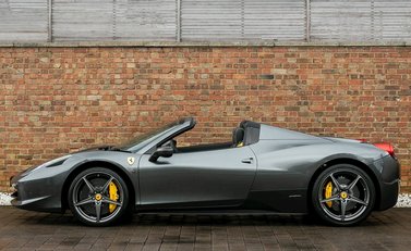 Ferrari 458 Spider 2