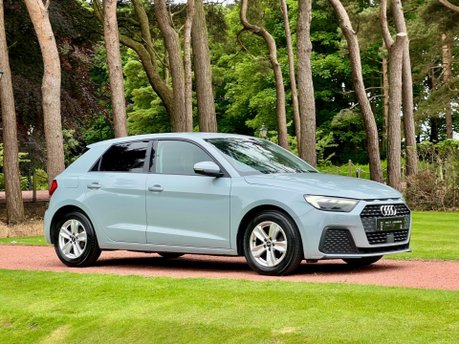 Audi A1 SPORTBACK TFSI TECHNIK 11