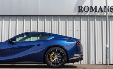 Ferrari 812 Superfast 21