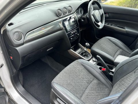 Suzuki Vitara 1.4 Boosterjet MHEV SZ5 ALLGRIP Euro 6 (s/s) 5dr 23