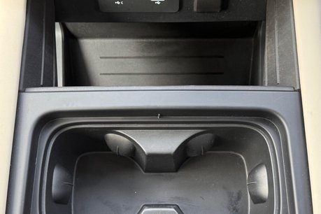 Land Rover Defender XS EDITION 52