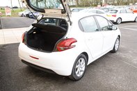 Peugeot 208 ACTIVE 32