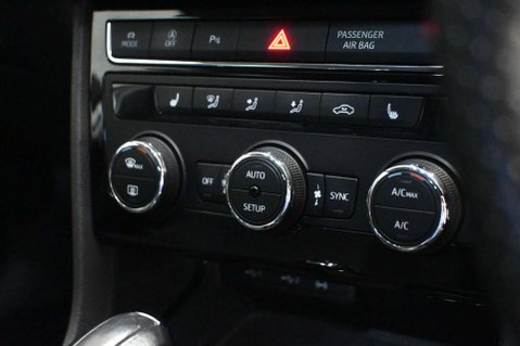 SEAT Leon 1.5 Leon FR Sport TSi Evo Semi-Auto 5dr 37
