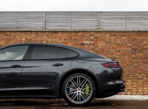 Porsche Panamera Turbo S E-Hybrid 31