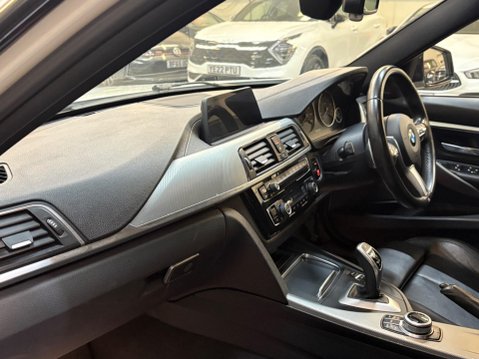 BMW 3 Series 2.0 320i M Sport Shadow Edition Auto Euro 6 (s/s) 4dr 10