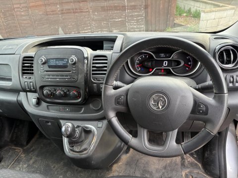 Vauxhall Vivaro L2H1 2900 SPORTIVE CDTI 2