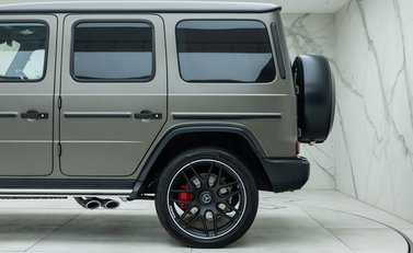 Mercedes-Benz G Class AMG G63 Magno Edition 35