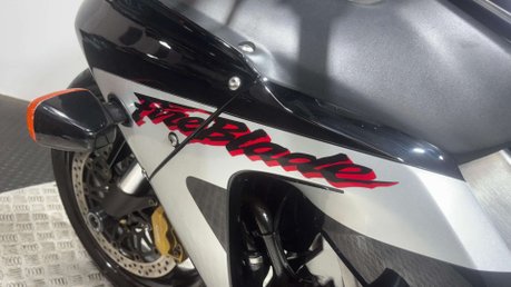 Honda CBR CBR929 2000 ONLY 19K NEW MOT CLASSIC SPORTS BIKE 20