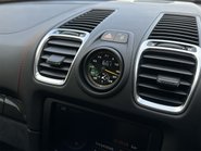 Porsche Cayman GT4 57