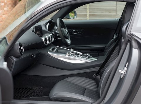 Mercedes-Benz Amg GT GT S 14