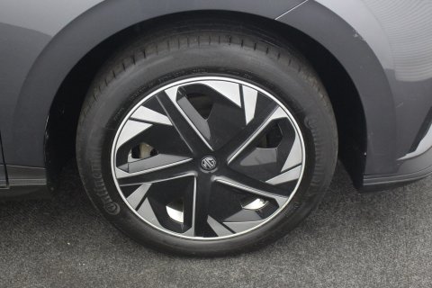 MG MG4 5dr 150kW SE EV Long Range Electric Auto 33