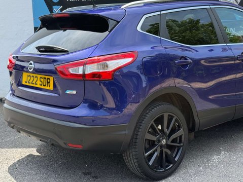 Nissan Qashqai 1.6 dCi Tekna SUV 5dr Diesel XTRON 2WD Euro 5 (s/s) (130 ps) 27
