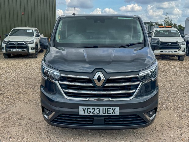Renault Trafic SWB L1H1 Low Roof Sport SL28 Air Con Alloys Sensors Cam EURO 6 3