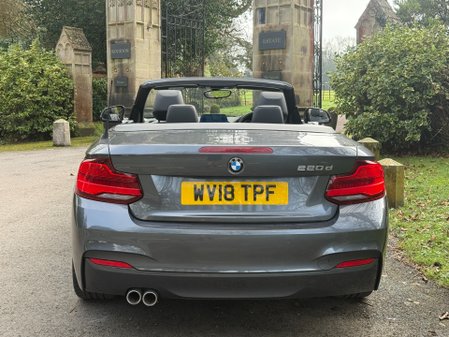 BMW 2 Series 220D M SPORT 8