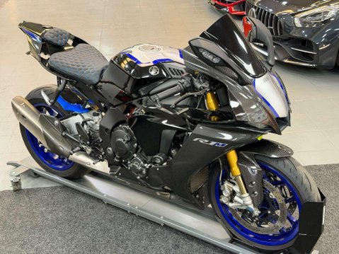 Yamaha R1M 1000 Super Sports Petrol Manual Euro 5 (200 ps) 2