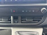 Ford Transit Custom LWB L2H1 Low Roof Trend 280 Air Con Sensors EURO 6 38