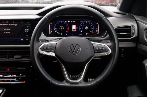 Volkswagen T-Cross R-LINE TSI DSG 22