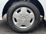 Ford Transit Custom 300 L2 H2 Trend 130 ps Panel Van - Air Con 30