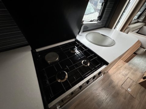 Swift Kon Tiki 669 18