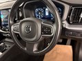 Volvo XC60 2.0 B4 MHEV Momentum Pro Auto AWD Euro 6 (s/s) 5dr 24