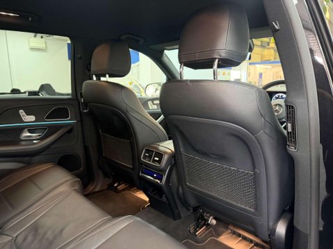 Mercedes-Benz GLE 2.0 GLE300d AMG Line SUV 5dr Diesel G-Tronic 4MATIC Euro 6 (s/s) (245 ps) 47