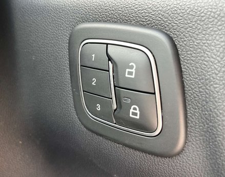 Ford Kuga 2.5 Kuga Vignale PHEV CVT 5dr 82