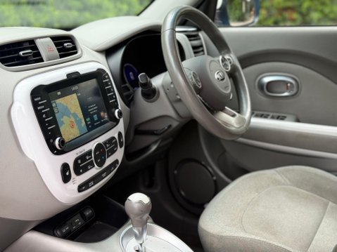 Kia Soul 27kWh EV Auto 5dr 9