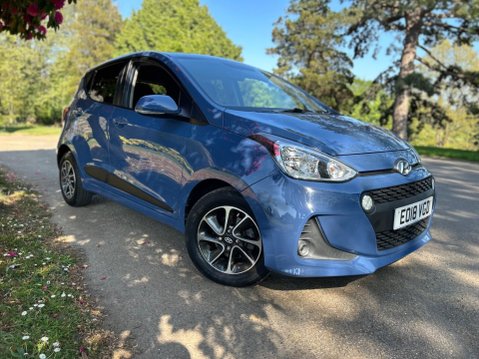 Hyundai i10 PREMIUM 5