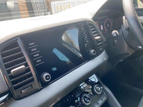 Skoda Karoq 1.5 TSI ACT SportLine SUV 5dr Petrol DSG Euro 6 (s/s) (150 ps) DAB Radio - 16
