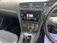 Volkswagen Golf SE NAVIGATION TSI BLUEMOTION TECHNOLOGY 12