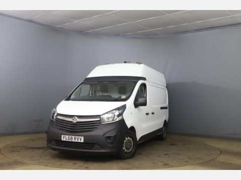 Vauxhall Vivaro 1.6 CDTi 2900 BiTurbo ecoTEC L2 H2 Euro 6 (s/s) 5dr 9