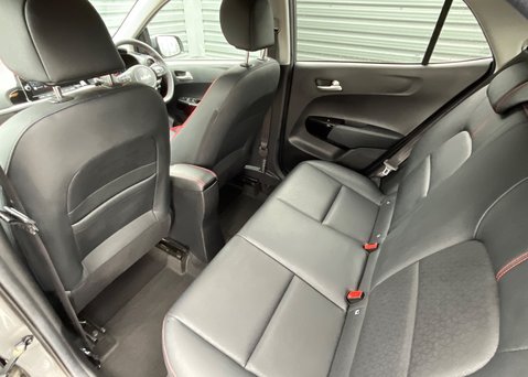 Kia Picanto GT-LINE 14