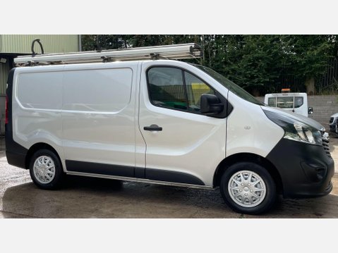 Vauxhall Vivaro 1.6 CDTi 2700 L1 H1 Euro 6 (s/s) 5dr 7