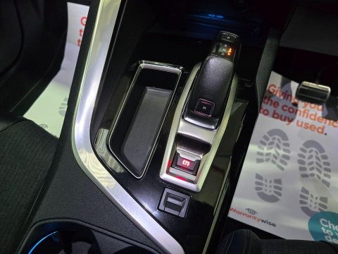 Peugeot 5008 BLUEHDI S/S GT LINE 24