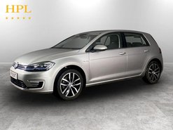 Volkswagen Golf 35.8kWh e-Golf Hatchback 5dr Electric Auto (136 ps) Air Con - Alloy Wheels