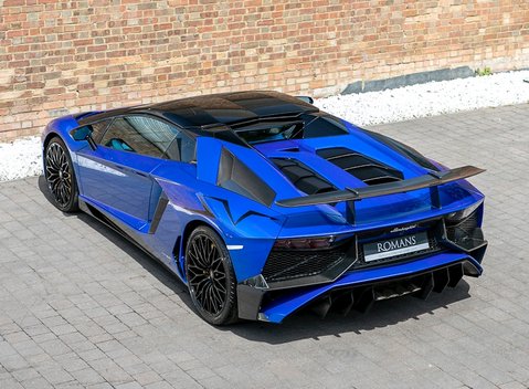 Lamborghini Aventador SV LP750-4 Roadster 13