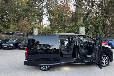 Toyota Proace Verso D-4D L2 VIP - 7 SEATER - AUTOMATIC  10