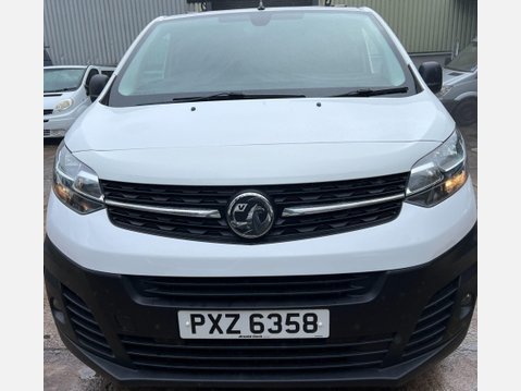 Vauxhall Vivaro 1.5 Turbo D 2700 Dynamic Panel Van 6dr Diesel Manual L1 H1 Euro 6 (s/s) (10 21