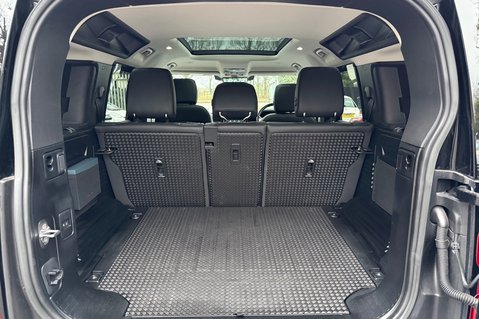 Land Rover Defender 110 110 XS EDITION D250 3.0 LITRE MHEV - BLACK PACK -SIDE STEPS -PAN ROOF  54