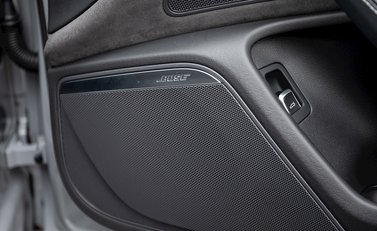 Audi RS6 Avant Performance 23