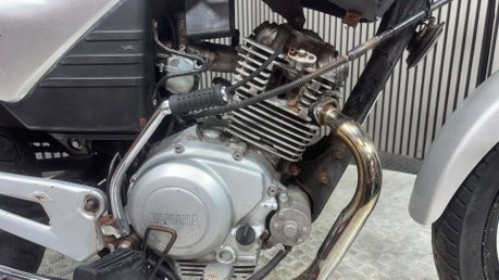 Yamaha YBR 125 2005 20K CARBED MODEL PROJECT LEARNER BIKE 125CC 20