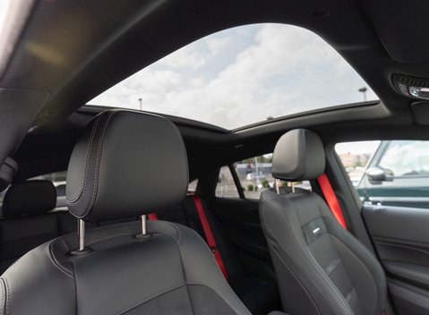 Mercedes-Benz GLE 53 4MATIC+ Premium Plus 19