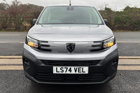 Peugeot Partner 102 ps BlueHdi Professional L2 13
