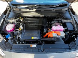 Hyundai KONA 1.6 Kona SE Connect GDi HEV Semi-Auto 5dr 7