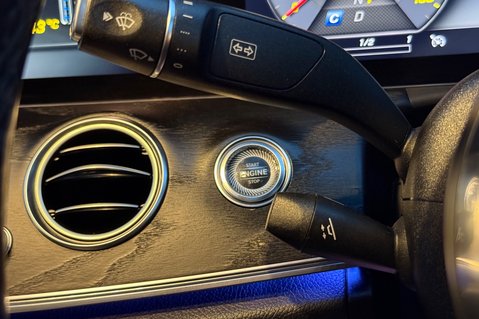 Mercedes-Benz E Class E 400 D 4MATIC AMG LINE PREMIUM PLUS - RARE -20 INCH ALLOYS -PAN ROOF  53