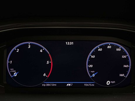 Volkswagen T-Roc 2.0 T-Roc R-Line TDI 5dr 9