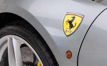 Ferrari 488 Spider 24