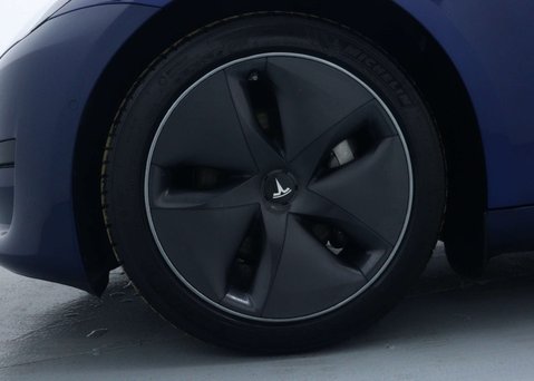 Tesla Model 3 Standard Range Plus Saloon 4dr Electric Auto RWD (241 bhp) 17