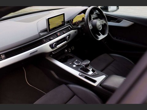 Audi A5 2.0 TDI S line Sportback 5dr Diesel S Tronic quattro Euro 6 (s/s) (190 ps) 8