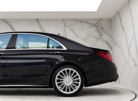 Mercedes-Benz S Class L Saloon 32